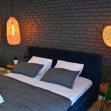 Last Floor Apartment - Krakow City Center Close To Old Town ภายนอก รูปภาพ