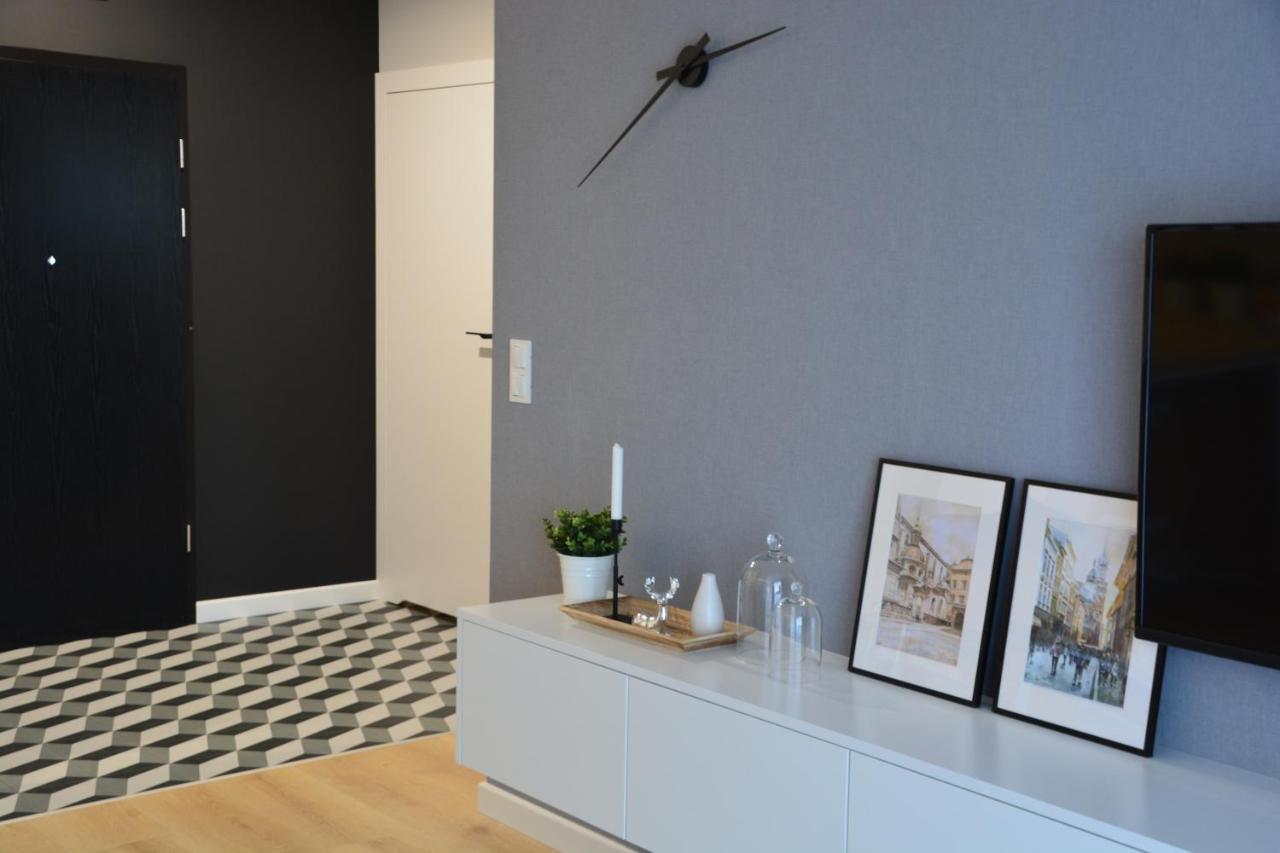 Last Floor Apartment - Krakow City Center Close To Old Town ภายนอก รูปภาพ