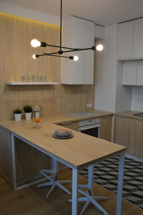 Last Floor Apartment - Krakow City Center Close To Old Town ภายนอก รูปภาพ