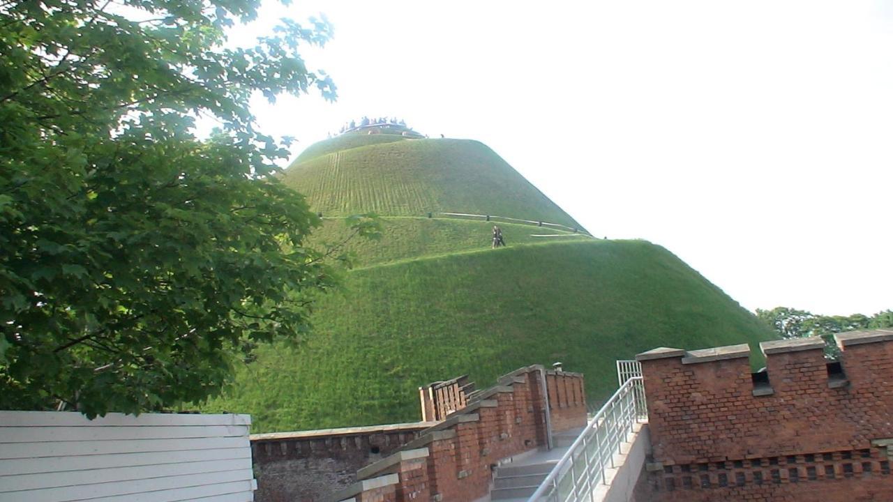 Last Floor Apartment - Krakow City Center Close To Old Town ภายนอก รูปภาพ